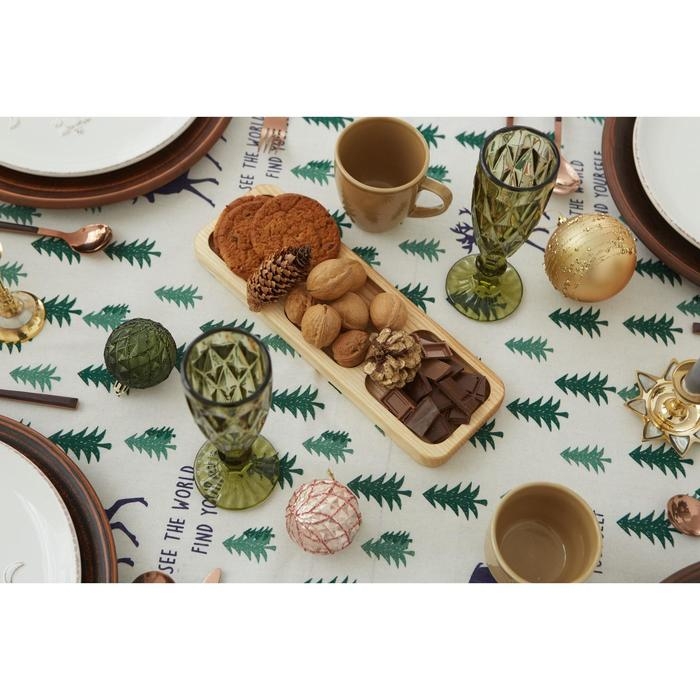 Скатерть Доляна "Елочки" 145х145&plusmn;3см,100%пэ, рогожка 130 гр/м