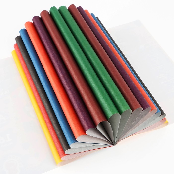 Подарочный набор выпускника 18 предметов «1 сентября: Выпускник» Подарочный набор выпускника 18 предметов «1 сентября: Выпускник»