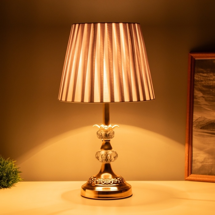 Настольная лампа 16884/1 Е27 40Вт золото 22х22х35 см RISALUX