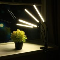 Фитосветильник светодиодный, 36 Вт, 250 мм, IP66, 5 В, USB, полноспектр., прищепка, таймер Фитосветильник светодиодный, 36 Вт, 250 мм, IP66, 5 В, USB, полноспектр., прищепка, таймер