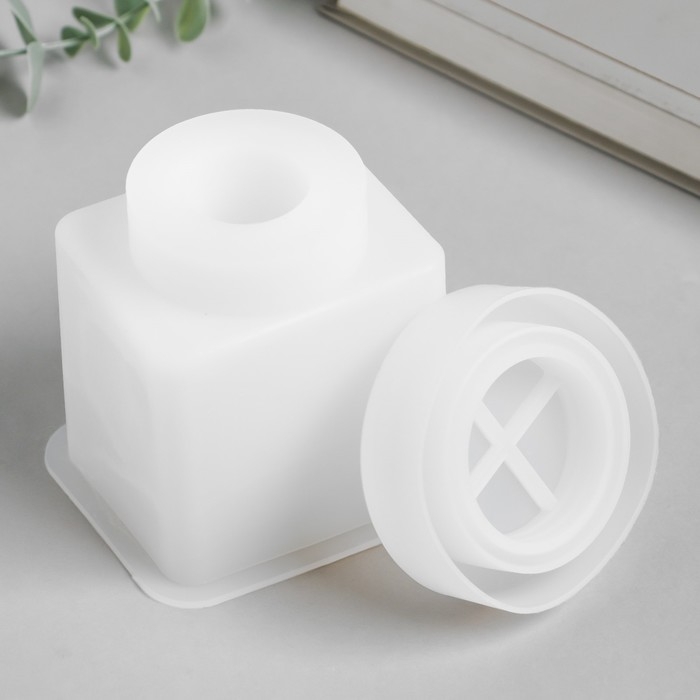 Молд силикон "Баночка квадратная" с крышкой 9,3х9,3х11,8 см