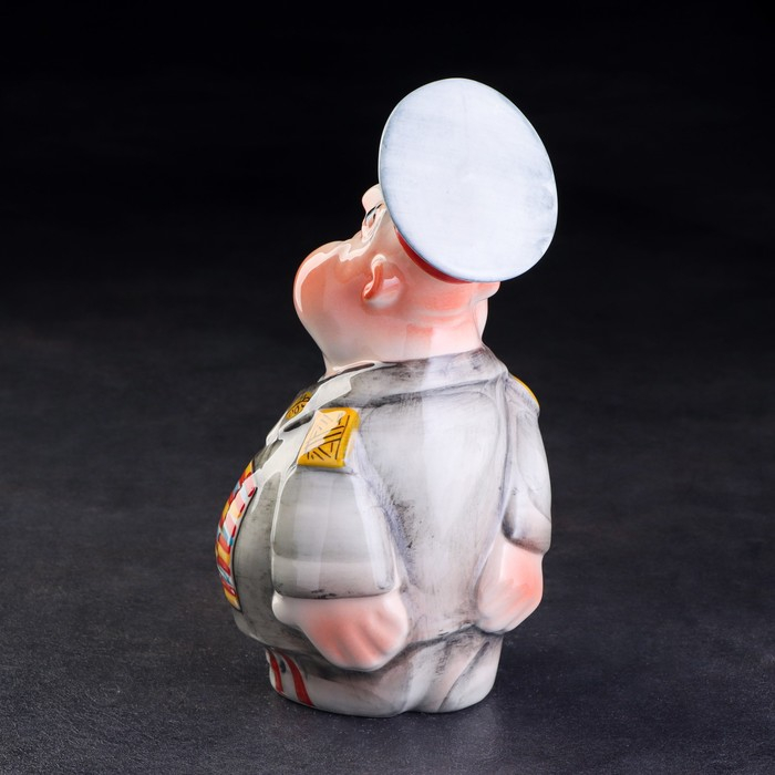 Набор фарфоровый: штоф &laquo;Генерал&raquo;, 0.5 л + 3 рюмки, гильза