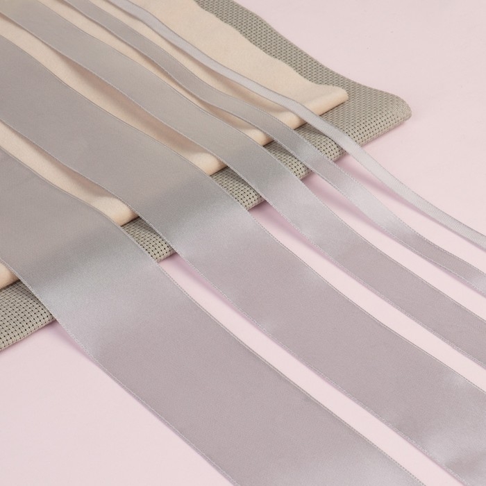 Набор атласных лент, 5 шт, размер лент: 6/10/20/40/50 мм × 23 ± 1 м, цвет светло-серый Набор атласных лент, 5 шт, размер лент: 6/10/20/40/50 мм × 23 ± 1 м, цвет светло-серый