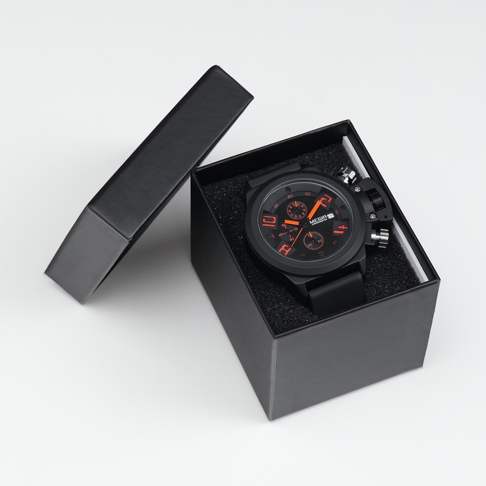 Часы наручные мужские, d-3.7 см, с хронографом, 3 АТМ, светящиеся Часы наручные мужские, d-3.7 см, с хронографом, 3 АТМ, светящиеся