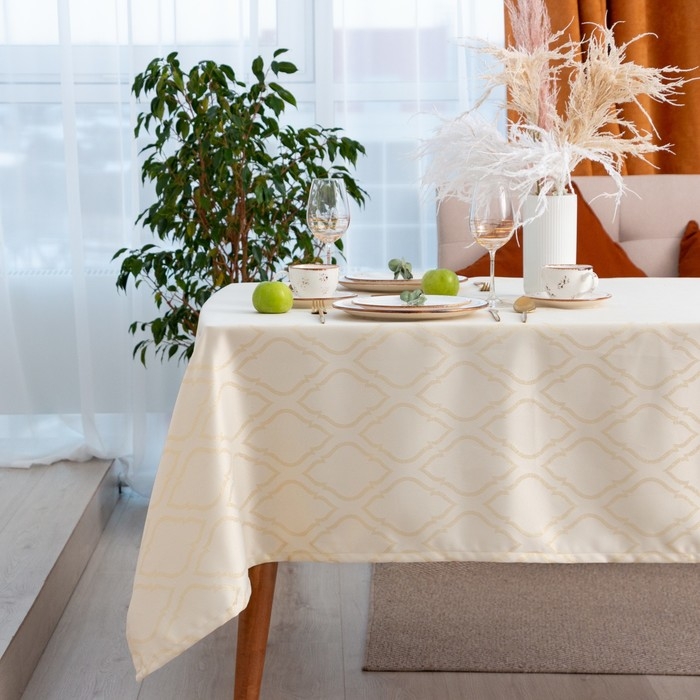 Скатерть Этель "Ажур" цв.бежевый, 142*283 +/-3 см, 115 &plusmn;10 гр,100% п/э