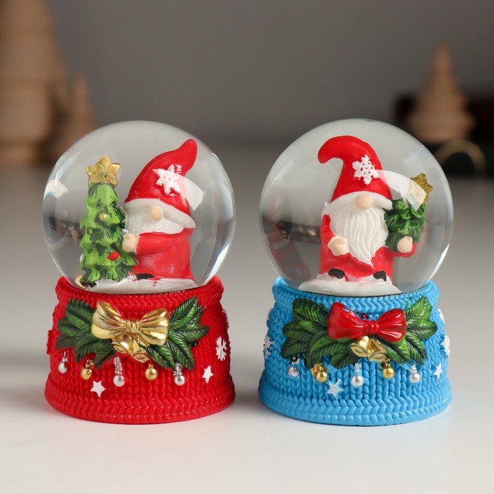 Сувенир полистоун водяной шар Сувенир полистоун водяной шар "Гномик с бантом и колокольчиками" МИКС 4,6х4,6х6,7 см