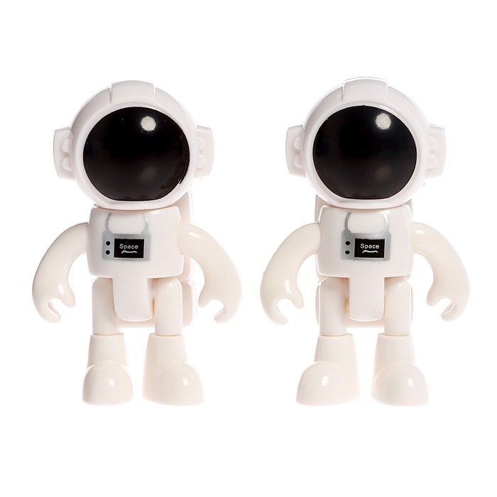 Парковка &laquo;Космическая станция&raquo;, световые эффекты