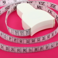 Рулетка для измерения объёмов тела портновская, 150 см (см/дюймы), цвет белый Рулетка для измерения объёмов тела портновская, 150 см (см/дюймы), цвет белый