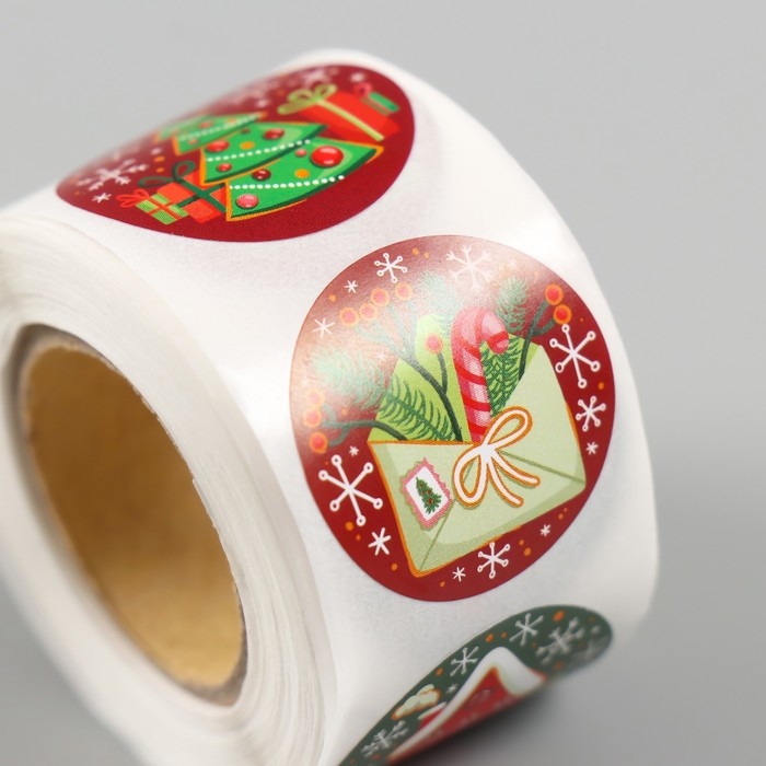 Наклейка бумага "Новый год" d=2,5 см 252 шт в рулоне