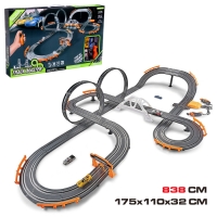 Автотрек &laquo;Турбо кросс&raquo;, с 4 машинами работает от сети, длина трека 8,38 м.