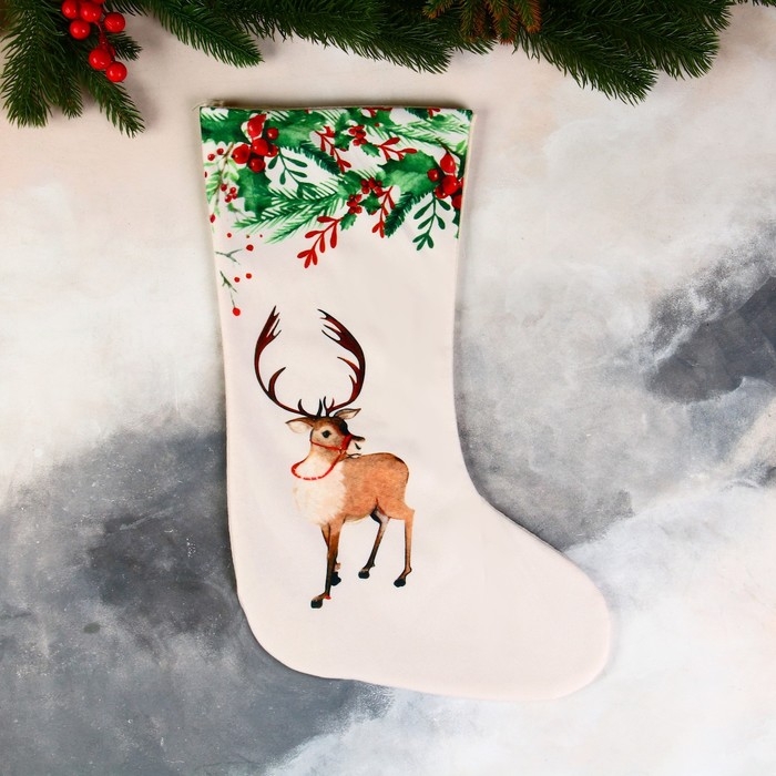Носок для подарков "Олень в лесу" 26х40 см, белый