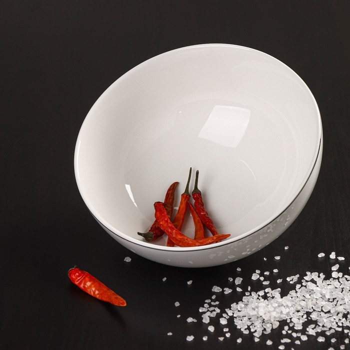 Салатник фарфоровый Magistro La Perle, 1,5 л, d=20,5 см, цвет белый Салатник фарфоровый Magistro La Perle, 1,5 л, d=20,5 см, цвет белый