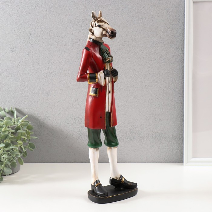 Сувенир полистоун Сувенир полистоун "Английский шарж - Конь в пальто" 41,5х7х12 см