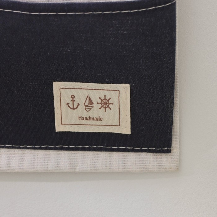 Органайзер подвесной с карманами Доляна, 4 отделения, 30×35 см, дизайн МИКС Органайзер подвесной с карманами Доляна, 4 отделения, 30×35 см, дизайн МИКС