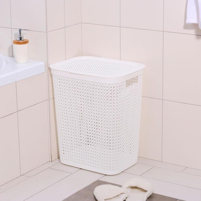 Корзина бельевая с крышкой «Пирула», 55 л, 42×34×54 см, цвет белый Корзина бельевая с крышкой «Пирула», 55 л, 42×34×54 см, цвет белый