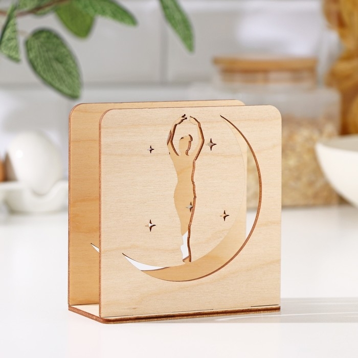Салфетница деревянная &laquo;Балерина&raquo;, 12&times;12&times;5,5 см