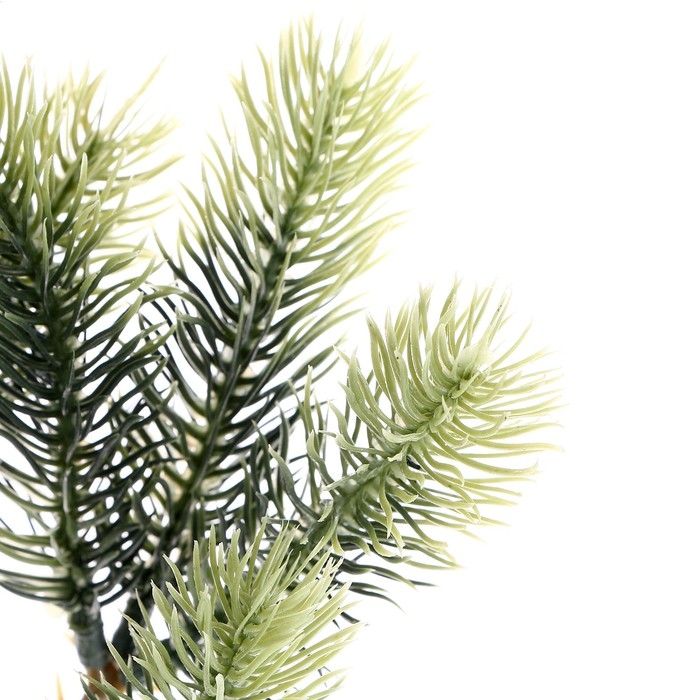 Декор «Ветвь новогодней ели» Декор «Ветвь новогодней ели»