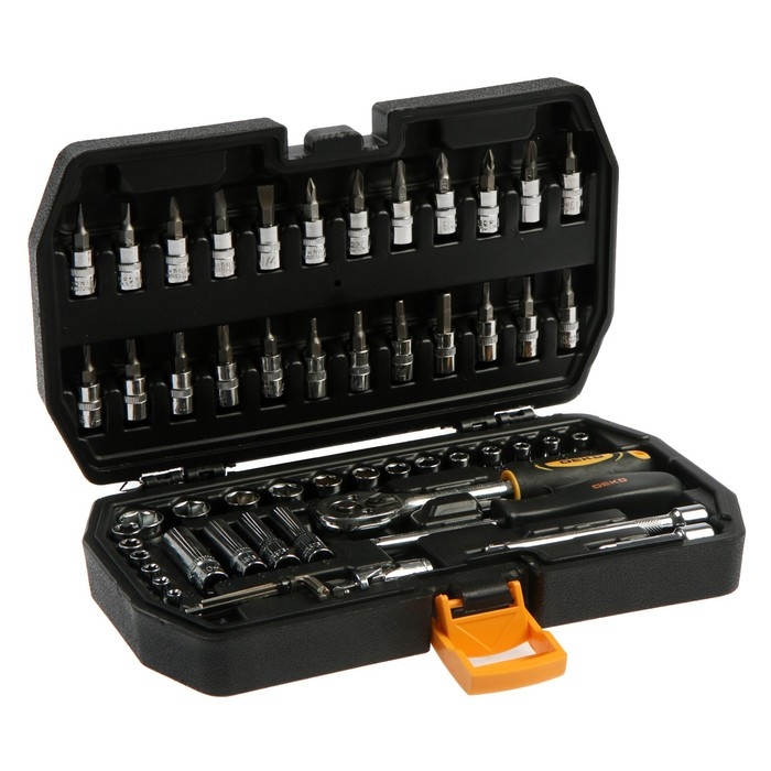 Набор инструмента DEKO DKMT57, трещотки с торцевыми головками и битами, 57 предметов Набор инструмента DEKO DKMT57, трещотки с торцевыми головками и битами, 57 предметов