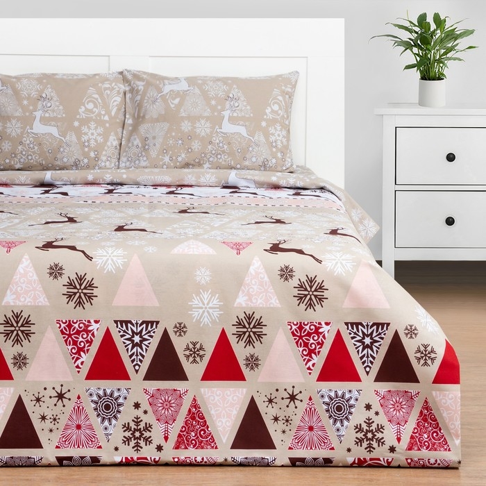 Постельное бельё Этель Дуэт &laquo;Новогодний пэчворк&raquo; 143х215см-2шт, 220х240см, 50х70см-2шт