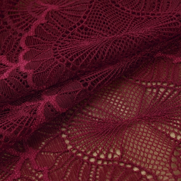 Кружевная эластичная ткань, 180 мм × 2,7 ± 0,5 м, цвет бордовый Кружевная эластичная ткань, 180 мм × 2,7 ± 0,5 м, цвет бордовый