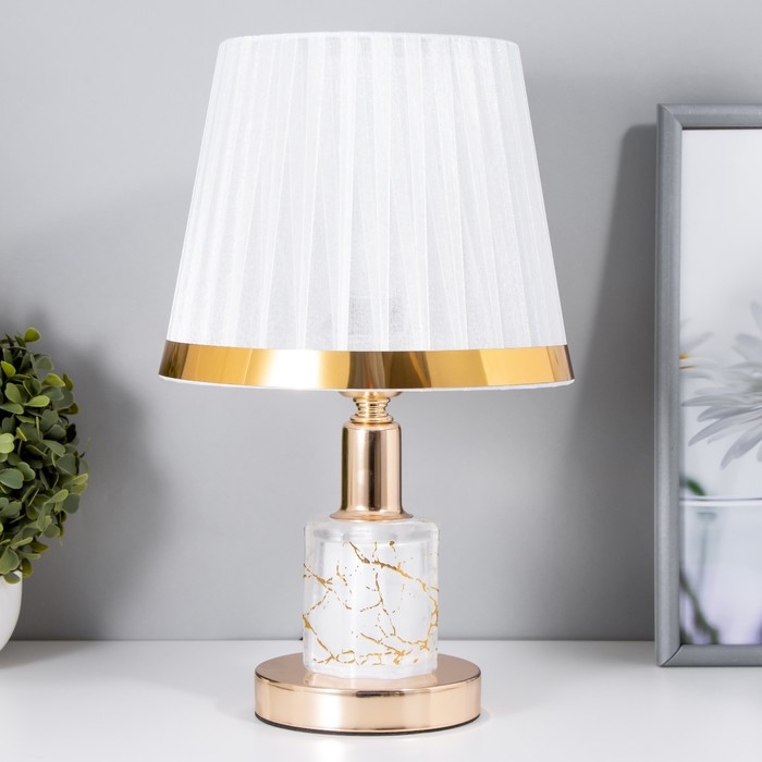 Настольная лампа Джустина 1x60Вт E27 бело-золотой 21,5х21,5х34 см RISALUX