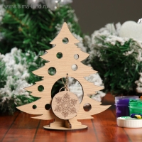 Сувенир «Елочка со снежинкой» на подставке Сувенир «Елочка со снежинкой» на подставке