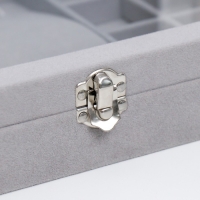 Шкатулка бархат для украшений (колец, колье и серёг) "Серый туман" 5х20х28 см Шкатулка бархат для украшений (колец, колье и серёг) "Серый туман" 5х20х28 см