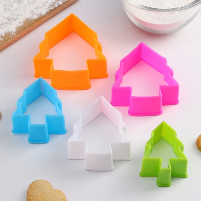 Набор форм для вырезания печенья новогодний Доляна «Ёлочка», 5 шт Набор форм для вырезания печенья новогодний Доляна «Ёлочка», 5 шт