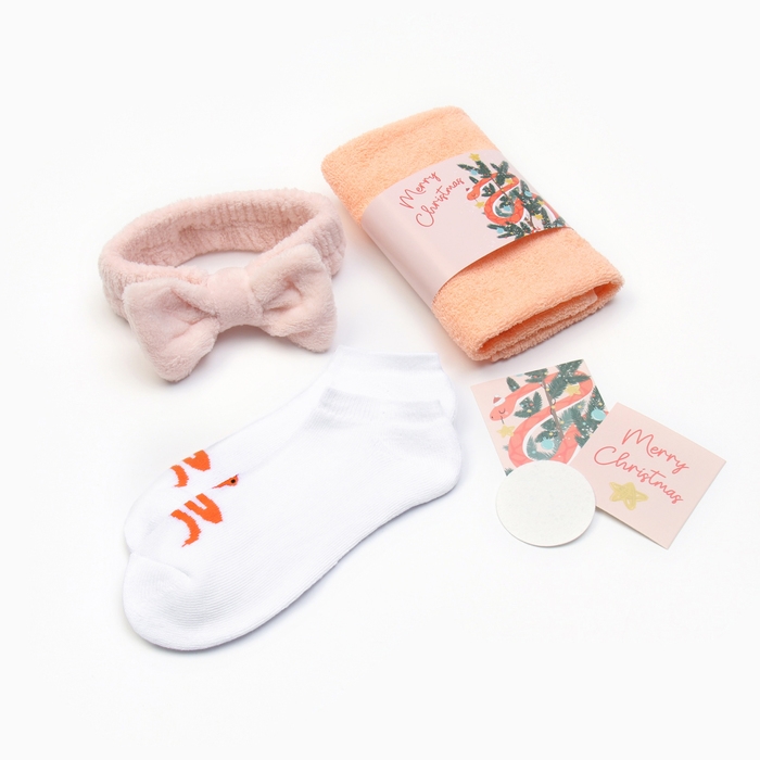 Набор подарочный "Змея на ёлке" полотенце и акс