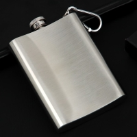 Фляжка с карабином &laquo;Мужской характер&raquo;, 240 мл