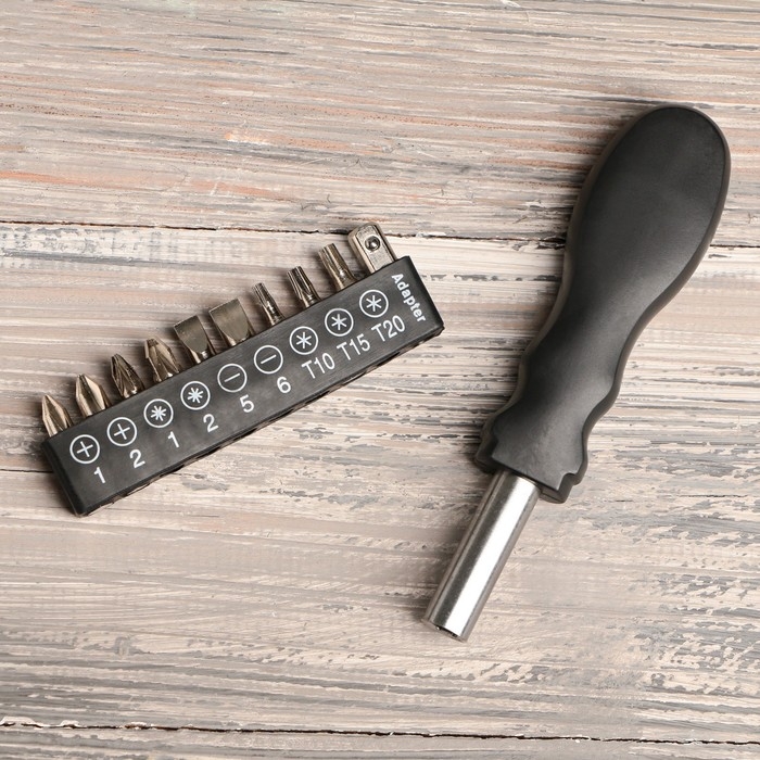 Набор инструментов в замке &laquo;Любовь это&raquo;, 18 предметов