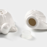 Набор фарфоровый для специй BellaTenero &laquo;Черепаха и улитка&raquo;, 2 предмета: солонка, перечница, 40 мл, цвет белый