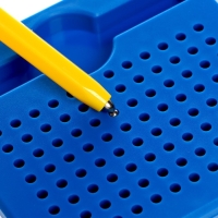 Планшет магнитный для рисования, 96 отверстий, синий Планшет магнитный для рисования, 96 отверстий, синий