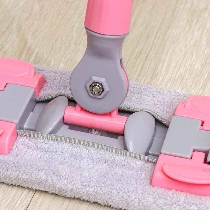 Швабра для мытья пола плоская Доляна, насадка из микрофибры 40&times;12 см, телескопическая стальная ручка 74-109 см, цвет МИКС