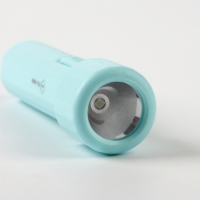 Фонарь ручной аккумуляторный, 1.5 Вт, 400 мАч, 3535LED, 2 режима, IPX2, 10.5 х 3 см,голубой Фонарь ручной аккумуляторный, 1.5 Вт, 400 мАч, 3535LED, 2 режима, IPX2, 10.5 х 3 см,голубой