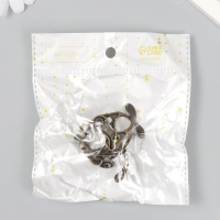 Крючок металл двойной (набор 4 шт) бронза 4,5х3 см