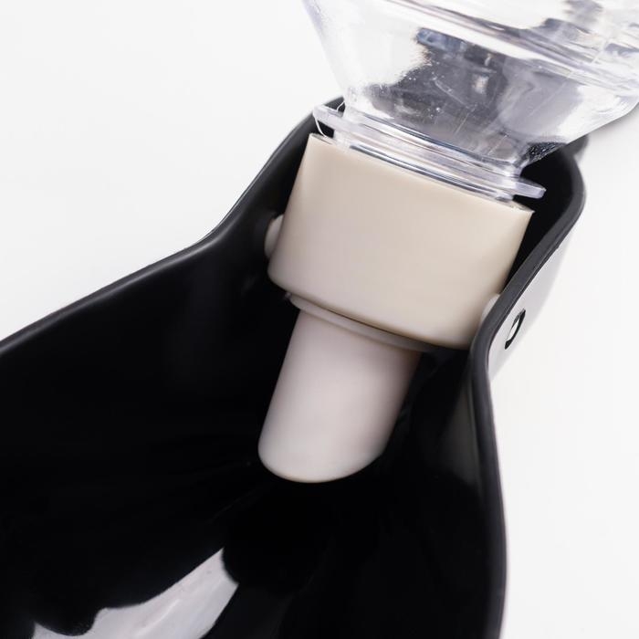 Поилка прогулочная фигурная, 300 мл, с мягким носиком, чёрная Поилка прогулочная фигурная, 300 мл, с мягким носиком, чёрная