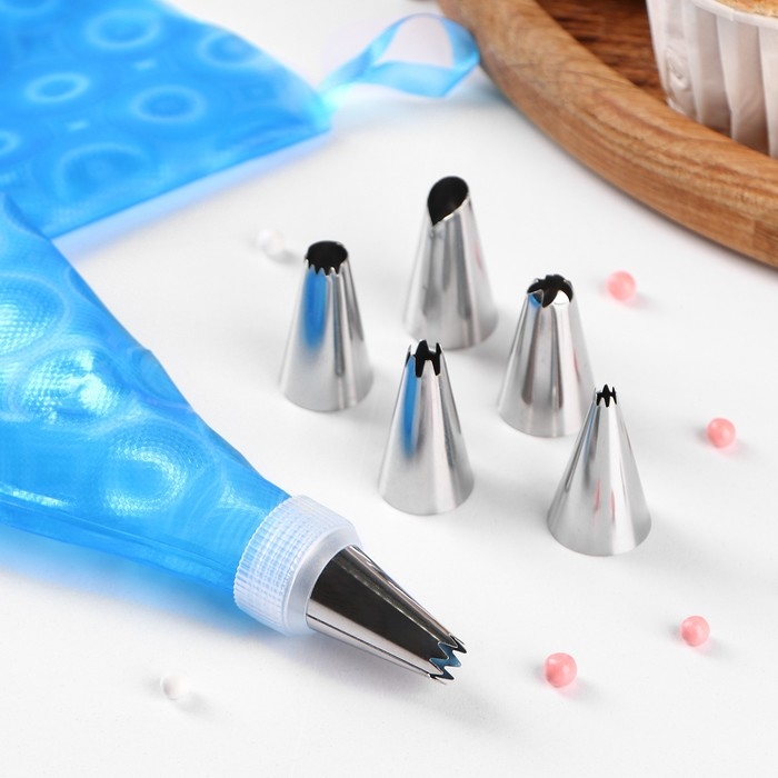 Набор кондитерский Доляна «Хоста», 8 предметов: 6 насадок, адаптер, мешок кондитерский 31×17 см Набор кондитерский Доляна «Хоста», 8 предметов: 6 насадок, адаптер, мешок кондитерский 31×17 см