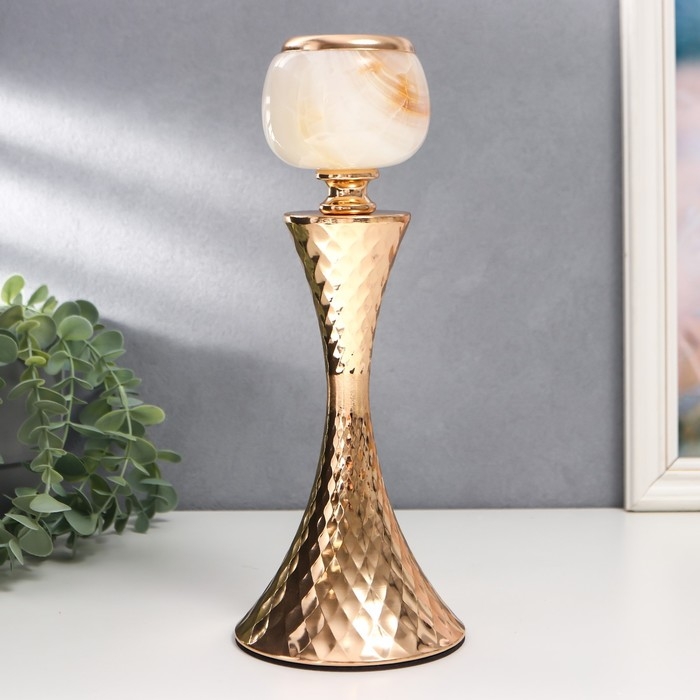 Подсвечник металл на 1 свечу Подсвечник металл на 1 свечу "Рельефный геометрический узор" золото 28х11х11 см