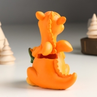 Копилка полистоун "Дракон Добряк с подарком" МИКС 8х6,5х10 см Копилка полистоун "Дракон Добряк с подарком" МИКС 8х6,5х10 см