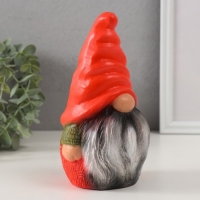 Фигурка "Гном Остин" высота 17,5 см, ширина 9,5 см, длина 8,5 см. Фигурка "Гном Остин" высота 17,5 см, ширина 9,5 см, длина 8,5 см.