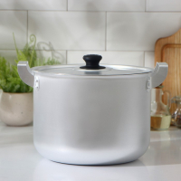 Кастрюля алюминиевая, 8 л, металлическая крышка Кастрюля алюминиевая, 8 л, металлическая крышка