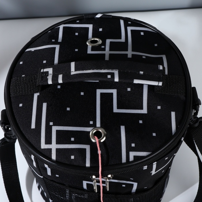 Сумка-футляр &laquo;Геометрия&raquo;, 2 люверса, d = 21 &times; 23 см, цвет разноцветный