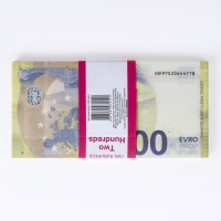 Пачка купюр 200 евро Пачка купюр 200 евро