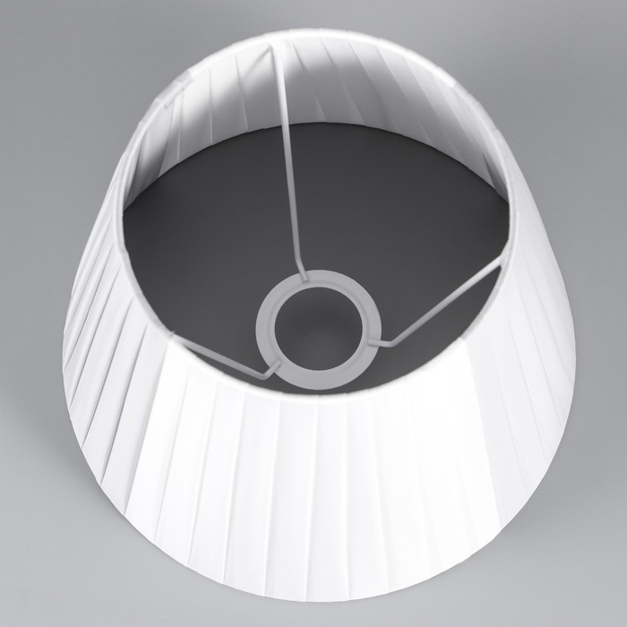 Абажур E27 серо-белый 25х25х19 см Абажур E27 серо-белый 25х25х19 см