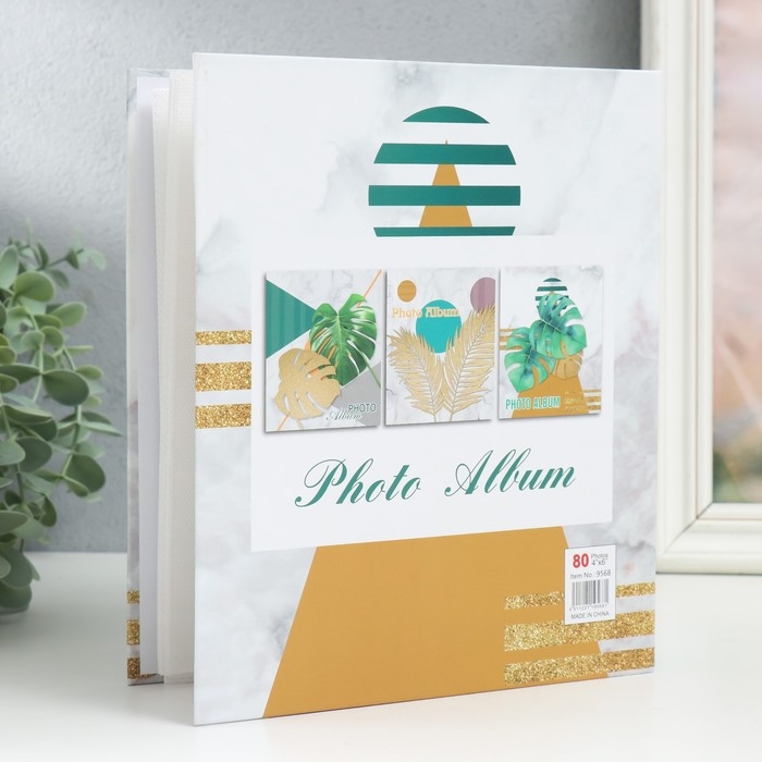 Фотоальбом на 80 фото 10х15 см "Тропические листья в геометрии" 23х19х5 см