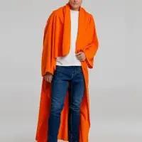 Плед с рукавами Lazybones, красный Плед с рукавами Lazybones, красный