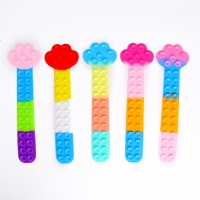 Развивающая игрушка «Лапка» с присосками, МИКС Развивающая игрушка «Лапка» с присосками, МИКС