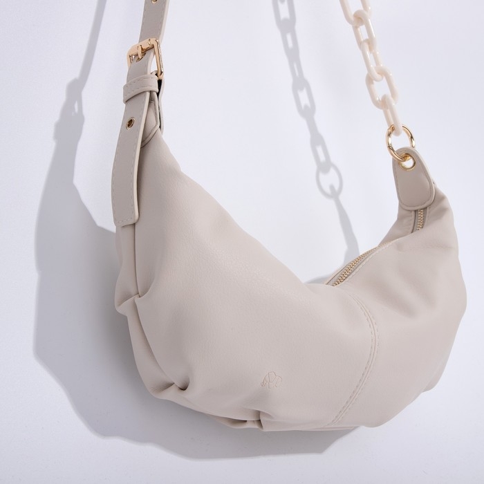 Сумка мешок, отдел на молнии, регулирующийся ремень, цвет молочный Сумка мешок, отдел на молнии, регулирующийся ремень, цвет молочный