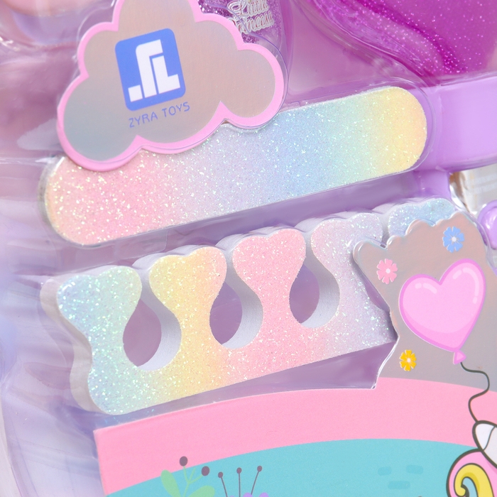 Набор косметики для девочки, с фиолетовым зеркалом Набор косметики для девочки, с фиолетовым зеркалом